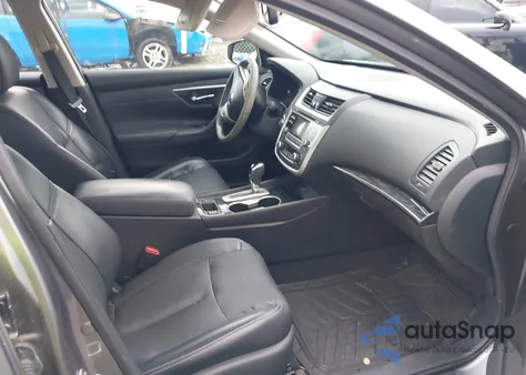 2017 Nissan Altima 2.5 Sl z USA, uszkodzony, nr VIN 1N4AL3AP6HC477802